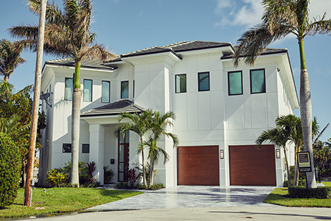 Modern home in Deerfield Beach, Florida